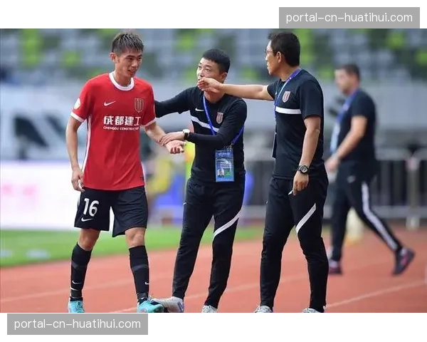 京沪德比平局收场，评论指双方攻防均显保守